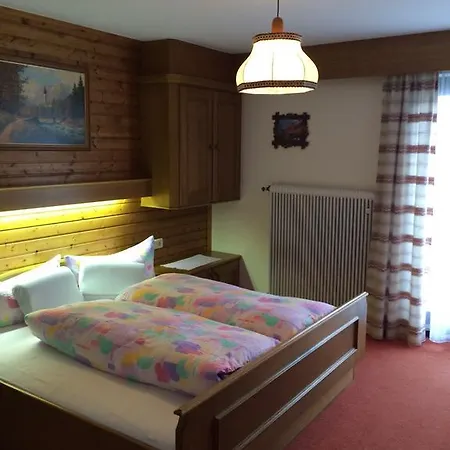 Haus Margit- Apart Via-mala * Serfaus