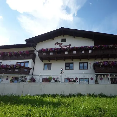 Haus Margit- Apart Via-mala Privatunterkunft