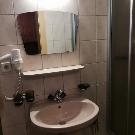 Privatunterkunft Haus Margit- Apart Via-mala